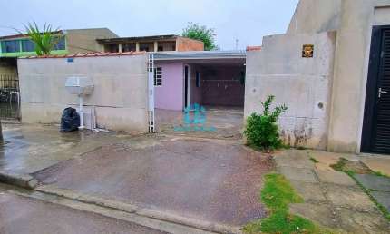 Casa com 1 quarto à venda na Rua Belém, 105, Jardim Cláudia, Pinhais, 45 m2 por R$ 220.000