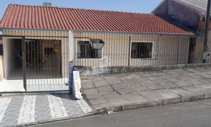 Casa com 3 quartos à venda na Rua Nereu Ramos, Jardim Amélia, Pinhais, 64 m2 por R$ 680.000
