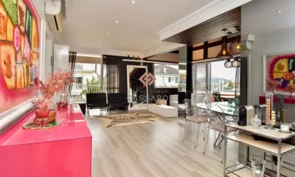 Cobertura com 2 quartos à venda em Jurerê, Florianópolis , 165 m2 por R$ 2.500.000