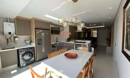 Cobertura com 3 quartos à venda em Jurerê, Florianópolis , 125 m2 por R$ 3.500.000