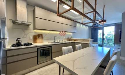 Apartamento com 1 quarto à venda em Jurerê, Florianópolis , 54 m2 por R$ 1.650.000