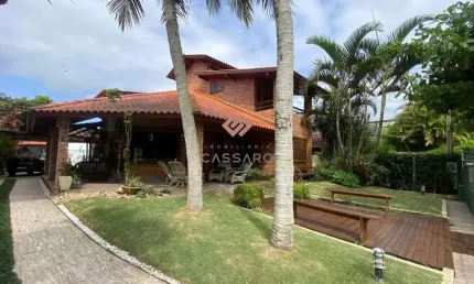 Casa com 3 quartos à venda em Jurerê, Florianópolis , 200 m2 por R$ 4.500.000