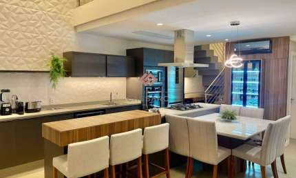 Apartamento com 3 quartos à venda em Jurerê, Florianópolis , 135 m2 por R$ 3.200.000