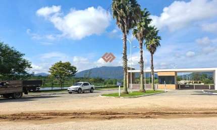 Terreno em condomínio fechado à venda no Ratones, Florianópolis  por R$ 990.000