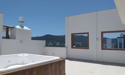Cobertura com 3 quartos à venda na Agronômica, Florianópolis , 156 m2 por R$ 2.031.395