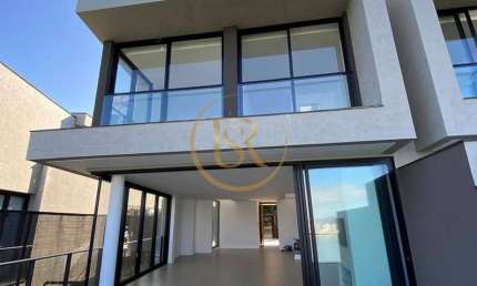 Casa com 4 quartos à venda na Próximo Ao Mirante Rua 109, 391, Canto da Praia, Itapema