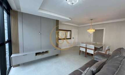 Apartamento com 3 quartos para alugar na Rua 240, 340, Meia Praia, Itapema