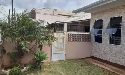 Casa com 2 quartos para alugar na Rua Argemino, 312, Balneário Perequê, Porto Belo