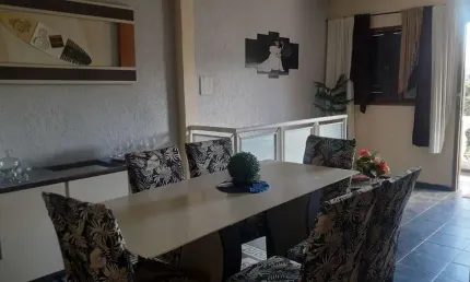 Casa Sobreposta para Venda em Jardim Samambaia I Mairiporã-SP
