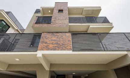 Casa em condomínio fechado com 3 quartos à venda no Tingui, Curitiba 