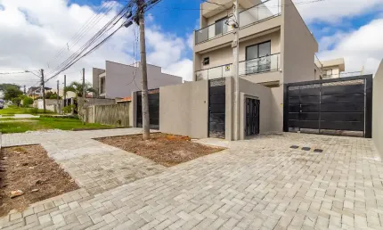 Casa 3 quartos, 1 suíte, com 135 m², no boqueirão - curitiba-pr