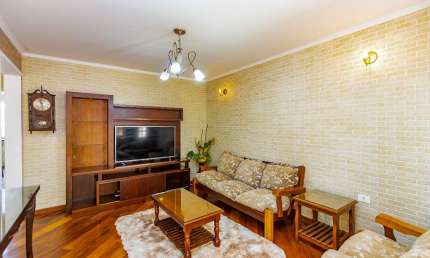 Casa com 4 quartos à venda na Rua Generis Calvo, 122, Tarumã, Curitiba