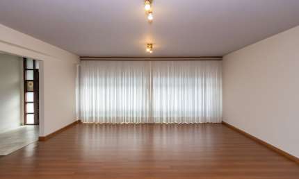 Casa COMERCIAL/ RESIDENCIAL com 5 quartos no bairro Mercês.