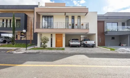 Casa ampla com Quintal em Condomínio - Campo Pequeno/Colombo