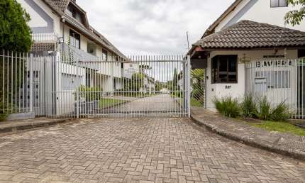 Casa com 4 quartos à venda na Rua José Francisco Dalledone, 237, São Lourenço, Curitiba