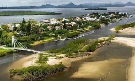 Casa com 5 quartos à venda na Rua Geral do Forte, 999, Ubatuba, São Francisco do Sul
