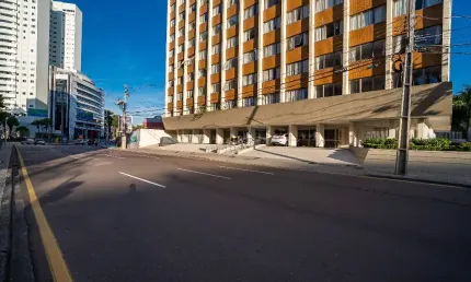 Apartamento com 74,26 m², 3 quartos, 1 vaga, Centro - Curitiba