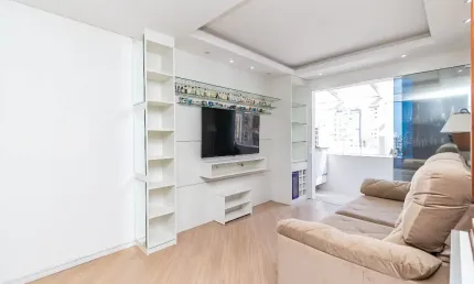 Apartamento à venda com 3 quartos, 1 suíte, 12º andar - água verde – curitiba