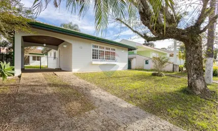Casa em condomínio fechado 105m2 - Santa Felicidade