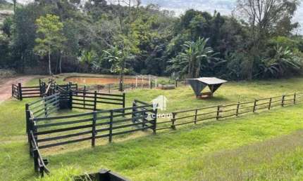 HARAS REGIAO DE LONDRINA - ESTRUTURA E LAZER COMPLETO