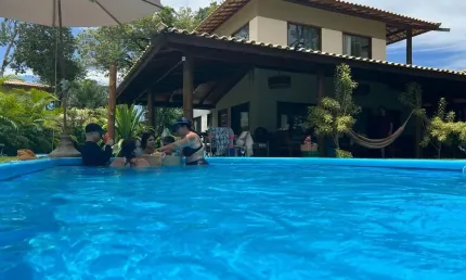 Vendo maravilhosa casa em Praia do Forte com 4 suítes