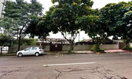 Terreno à venda no Centro, Cascavel 