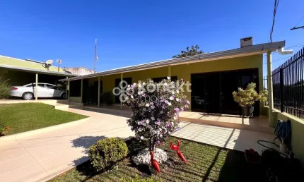 Casa com 3 quartos à venda no Santa Felicidade, Cascavel 