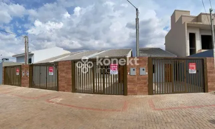 Casa no bairro  pioneiros catarinenses  -  cascavel