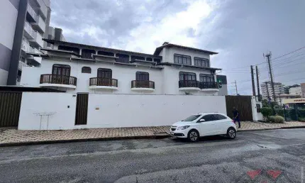 Saguaçu - Predio Residencial e comercial com 3 pavimentos, sendo 4 unidades