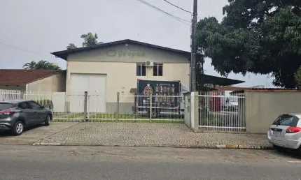 Bom Retiro - Galpão 673,24 m2 terreno com 1.121,25 m2 sendo 30 mts de frente