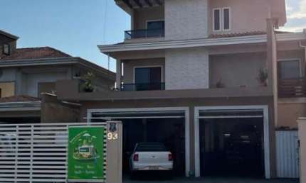 Costa e Silva - Sobrado alto Padrão 3 suite + 8 vagas de garagem - Acabamento de primeira