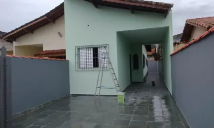 Casa com 2 quartos à venda na Praça Ângelo Guerra, 130, Vila Loty, Itanhaém