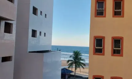 Apartamento com 2 quartos para alugar na Avenida Governador Mario Covas Junior, 4000, Centro, Mongaguá