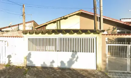 Casa com 2 quartos à venda na Avenida Marina, 9000, Centro, Mongaguá