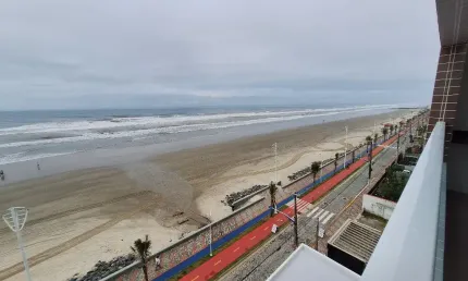 Apartamento com 3 quartos para alugar na Avenida Governador Mario Covas Junior, 800, Centro, Mongaguá
