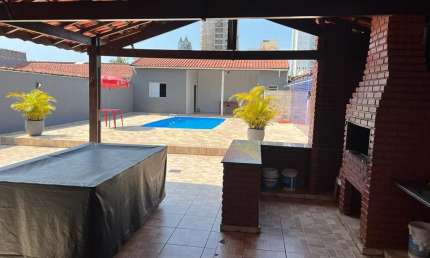 Casa com 4 quartos para alugar na Avenida Marina, 01, Vila Atlântica, Mongaguá