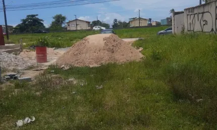 Terreno à venda na Avenida Marginal, 8000, Vila Loty, Itanhaém