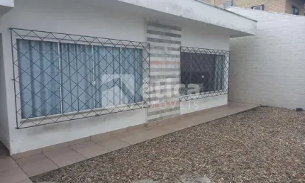Casa em Bairro Nobre, aconchegante, perfeita para sua família