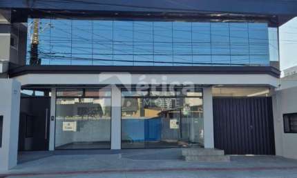 Sala ampla em andar superior  para Locação Comercial Localização privilegiada na Vila Operária