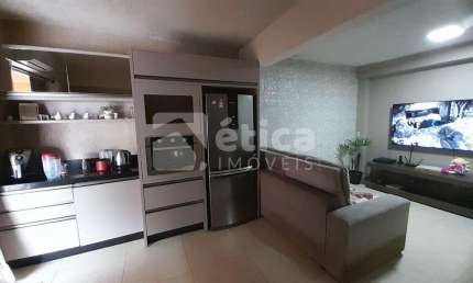 Excelente Oportunidade no bairro Costa Cavalcante em Itajaí,  Sobrado com 4 Apartamentos.
