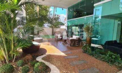 Apartamento Semi-Mobiliado 2 Quartos  1 Suíte  Climatizado no Bairro Vila Operária - Itajaí