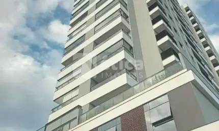 Incrível apartamento com 3 dormitórios no Centro de Itajaí para Locação