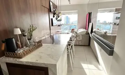 Apartamento 2 Quartos, Piscina, Churrasqueira e Sacada - São Vicente