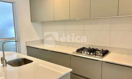 Apartamento 2 Quartos no Centro de Itajaí com Churrasqueira