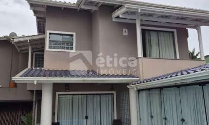 Ampla Casa para locação, 3 suítes, Ressacada, ITAJAI  SC