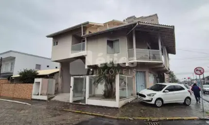 Seu Novo Lar no São João. Casa com Suíte Master e Espaço Gourmet