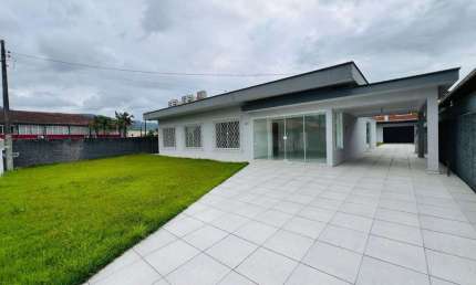 Casa com 4 quartos à venda na Vila Lalau, Jaraguá do Sul 