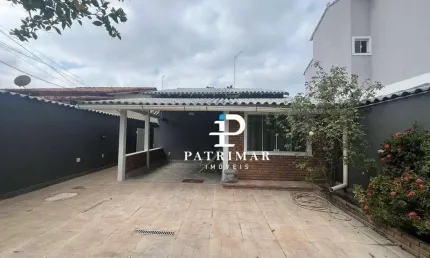 Casa com piscina, 4 quartos (sendo 2 suítes externas) – 150m² | R$ 520 mil – Jardim Atlântico Oeste, Maricá