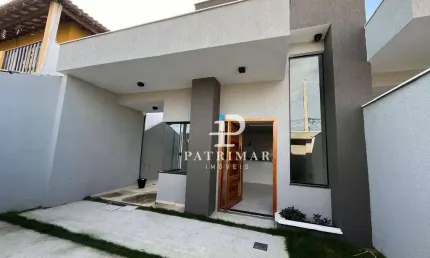Casa com 3 Quartos, suíte, Área gourmet e Piscina à venda, 102 m² por R$ 630.000 - Jardim Atlântico Leste - Maricá/RJ