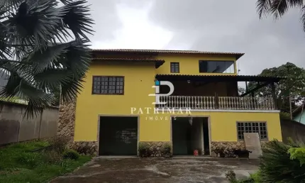 Casa com 3 dormitórios à venda, 600 m² por R$ 950.000,00 - Itaipuaçu - Maricá/RJ